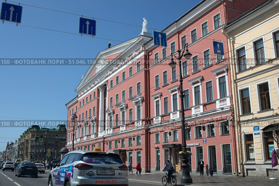 Невский проспект дом 68А в Санкт-Петербурге. Редакционное фото, фотограф Дмитрий Неумоин / Фотобанк Лори