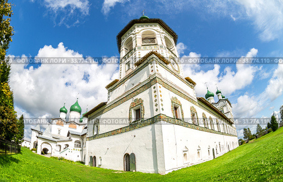 Nicolo-Vyazhishchsky monastery in Veliky Novgorod (2019 год). Стоковое фото, фотограф FotograFF / Фотобанк Лори