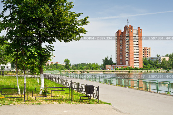 Новая Москва. Вороново (2011 год). Стоковое фото, фотограф Сергей Лаврентьев / Фотобанк Лори