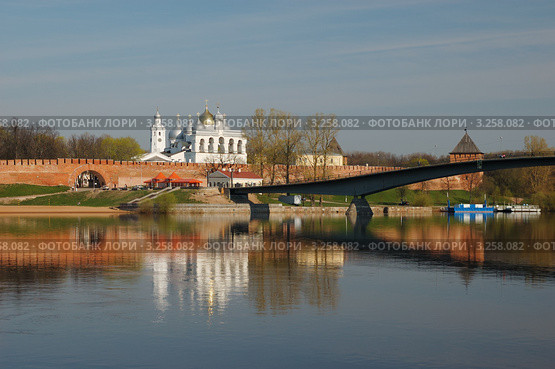Новгородский Кремль (2008 год). Стоковое фото, фотограф Денис Ларкин / Фотобанк Лори