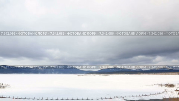 Облака плывут над озером Щучье на курорте Боровое. Таймлапс. Стоковое видео, видеограф Юлия Машкова / Фотобанк Лори