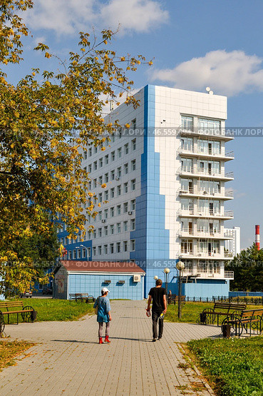 Областная клиническая больница 2. Город Тюмень (2015 год). Редакционное фото, фотограф Александр Тараканов / Фотобанк Лори