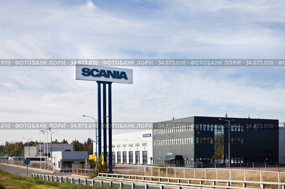 Офис шведского производителя грузовых автомобилей Scania AB (2020 год). Редакционное фото, фотограф Victoria Demidova / Фотобанк Лори