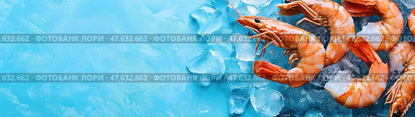 Охлажденные креветки на льду. Стоковое AI-изображение, AI-художник Александр Жуков / Фотобанк Лори