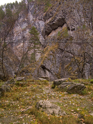 Окрестности пещеры Шульган-Таш (2007 год). Редакционное фото, фотограф Вячеслав Потапов / Фотобанк Лори
