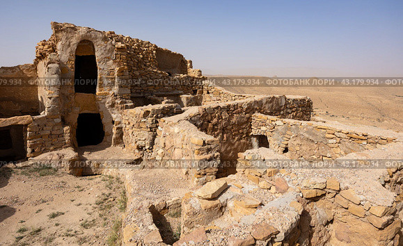 Old Berber settlement Ksar Beni Barka in Tunisia. Стоковое фото, фотограф Яков Филимонов / Фотобанк Лори