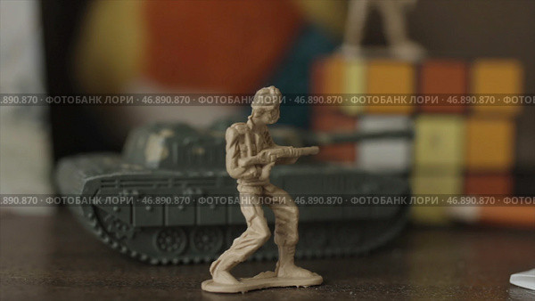 Old forgotten toy on the shelf at home. Стоковое фото, фотограф David Kashakhi / Фотобанк Лори