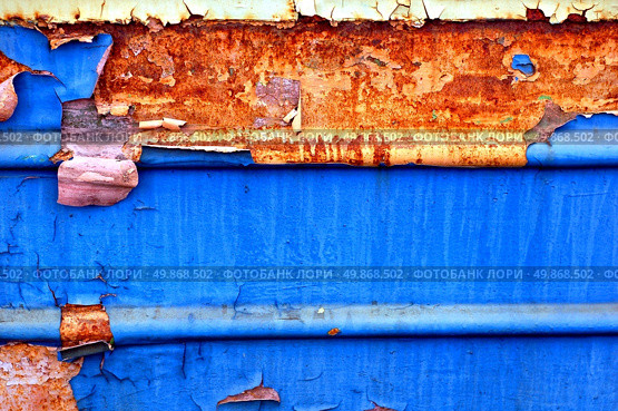old metal grunge texture with tatters. Стоковое фото, агентство Ingram Publishing / Фотобанк Лори