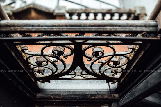 old vintage forged window rails with rust. Стоковое фото, агентство Ingram Publishing / Фотобанк Лори