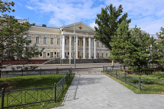 Омский кадетский корпус, Омск, ул. Ленина, 26 (2015 год). Стоковое фото, фотограф Алексей Гусев / Фотобанк Лори