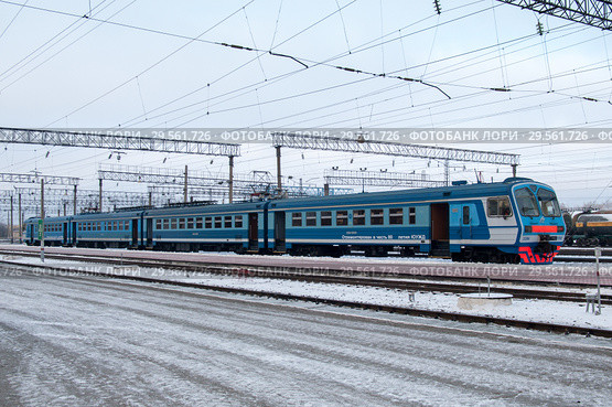 Орск. Электропоезд переменного тока ЭД9М-0082 на станции Орск Южно-Уральской железной дороги (2014 год). Редакционное фото, фотограф Дмитрий Щукин / Фотобанк Лори