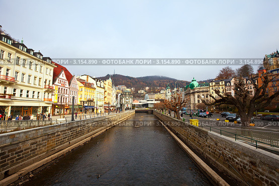 Осенние виды Карлсбада, Чехия (2011 год). Редакционное фото, фотограф Яков Филимонов / Фотобанк Лори