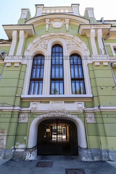 Особняк П.П. Смирнова в Москве по адресу Тверской бульвар, 18 (2024 год). Редакционное фото, фотограф Константин Григорьев / Фотобанк Лори