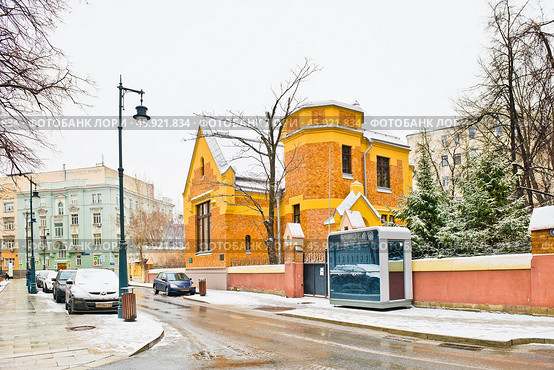Особняк Шехтеля. Зимний день. Ермолаевский переулок. Москва. Редакционное фото, фотограф E. O. / Фотобанк Лори