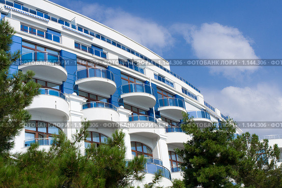 Отель "Приморский парк" в Ялте (2009 год). Редакционное фото, фотограф Донцов Евгений Викторович / Фотобанк Лори