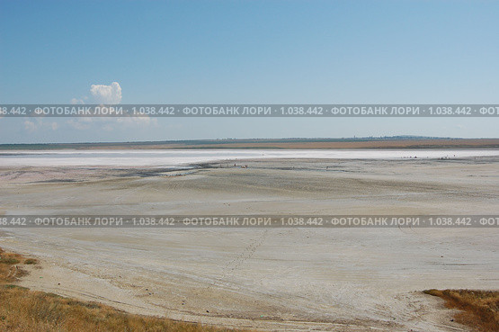 Озеро Соленое в поселке Веселовка. Стоковое фото, фотограф Ольга Станина / Фотобанк Лори
