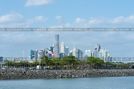 Панорама города Панама, Панама / Skyline panorama of Panama city, Panama (2024 год). Стоковое фото, фотограф vale_t / Фотобанк Лори