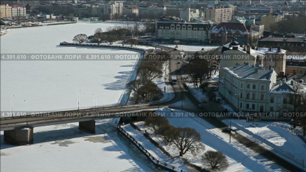Панорама города Выборг с башни Олафа в зимний период (2013 год). Стоковое видео, видеограф Кекяляйнен Андрей / Фотобанк Лори