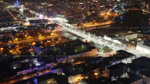 Панорама ночного Екатеринбурга. Россия. Стоковое видео, видеограф Евгений Ткачёв / Фотобанк Лори
