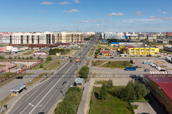 Панорама Нового Уренгоя, 2017. Редакционное фото, фотограф Михаил Рыбачек / Фотобанк Лори