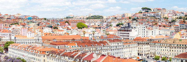Panorama of Cityscape of Lisbon capital city of Portugal. Стоковое фото, агентство Ingram Publishing / Фотобанк Лори