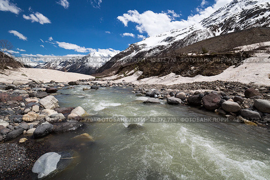 Panoramic view of Baksan river. Стоковое фото, фотограф Юлия Белоусова / Фотобанк Лори