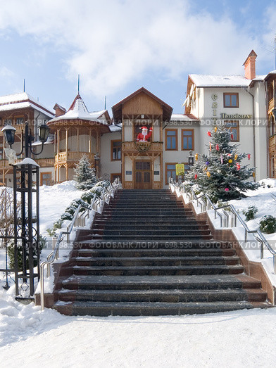 Пансионат "Свитязянка" Трускавец. Прикарпатье. Западная Украина. (2009 год). Редакционное фото, фотограф Анатолий Заводсков / Фотобанк Лори