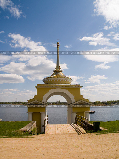 Парадная пристань. Стоковое фото, фотограф Алина Голышева / Фотобанк Лори