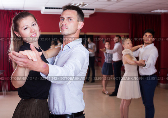 People dancing together slow ballroom dances. Стоковое фото, фотограф Яков Филимонов / Фотобанк Лори