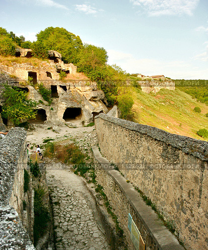 Пещерный город Чуфут-Кале, (район Бахчисарая) (2008 год). Стоковое фото, фотограф Егор Никифоров / Фотобанк Лори
