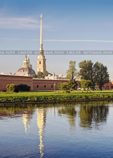 Петропавловская крепость, Санкт-Петербург. Стоковое фото, фотограф EugeneSergeev / Фотобанк Лори