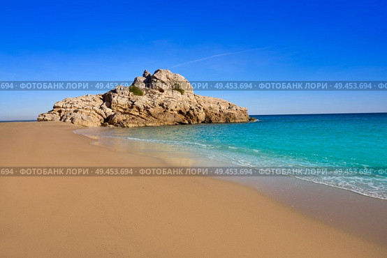 Playa Illot del Torn Hospitalet del Infant beach in Costa dorada of Tarragona Catalonia L’ametlla. Стоковое фото, агентство Ingram Publishing / Фотобанк Лори