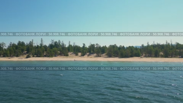 Побережье Байкала. Стоковое видео, видеограф Степан Столбовский / Фотобанк Лори