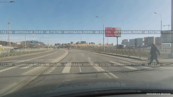 Поездка от дома до магазина в ускоренном режиме. Редакционное видео, видеограф Валерий Иванович Клейменов / Фотобанк Лори