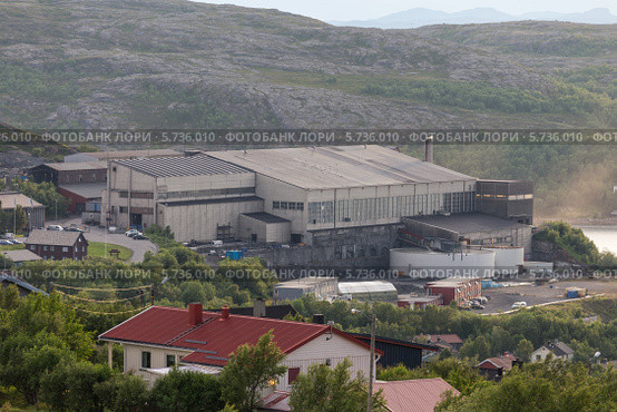 Погрузочный терминал морского порта в Киркенесе (2013 год). Стоковое фото, фотограф Алексей Шматков / Фотобанк Лори