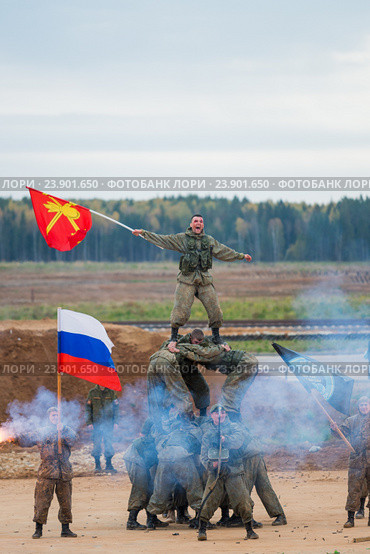 Показательные выступления спецназа ГРУ. "Брусиловский прорыв". Военно-историческое шоу (реконструкция) (2016 год). Редакционное фото, фотограф Алексей Бок / Фотобанк Лори