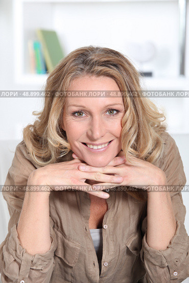 portrait of a blonde lady. Стоковое фото, агентство Ingram Publishing / Фотобанк Лори
