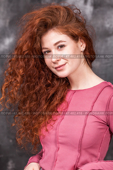 Portrait of a young beautiful red hair girl. Стоковое фото, фотограф Андрей Аркуша / Фотобанк Лори