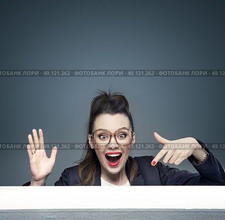 Portrait of an amazed pretty businesswoman. Стоковое фото, агентство Ingram Publishing / Фотобанк Лори
