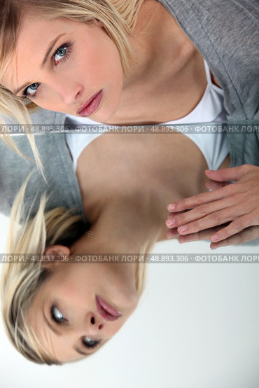 portrait of superb blonde. Стоковое фото, агентство Ingram Publishing / Фотобанк Лори