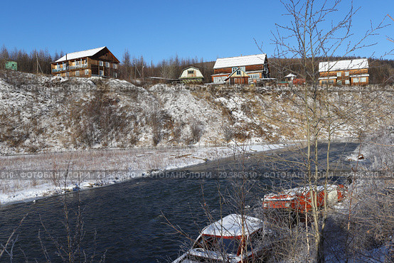 Поселок Кропоткин. Бодайбинский район. Берег реки Ныгри (2018 год). Стоковое фото, фотограф Анна Зеленская / Фотобанк Лори