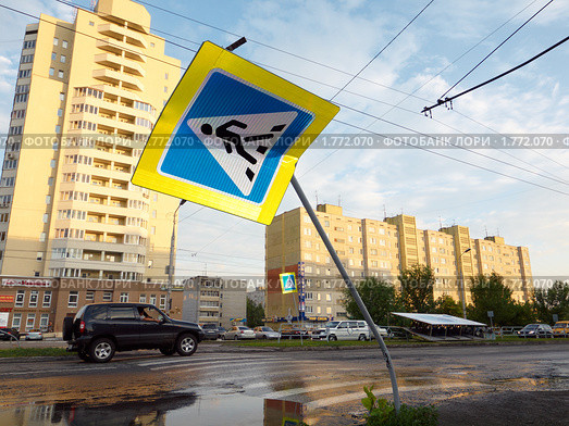Последствия урагана (2010 год). Редакционное фото, фотограф Andrey M / Фотобанк Лори
