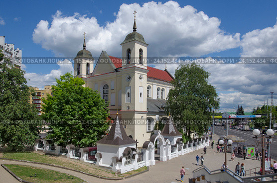 Православный собор Св. Петра и Павла (2015 год). Редакционное фото, фотограф Писаревский Владислав / Фотобанк Лори