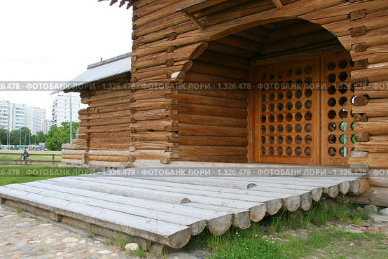 Проездная башня Николо-Корельского монастыря. Фрагмент (2009 год). Редакционное фото, фотограф Щеголева Ольга / Фотобанк Лори