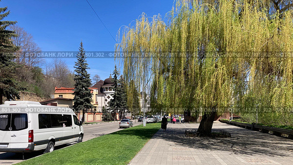Проспект Победы в Кисловодске (2024 год). Редакционное фото, фотограф Николай Рыбин / Фотобанк Лори