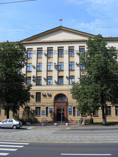 Пятиэтажный нежилой дом, построен в 1957 году. Управа района Сокольники. Улица Стромынка, 3. Город Москва (2011 год). Редакционное фото, фотограф lana1501 / Фотобанк Лори