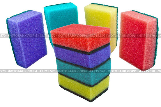 Разноцветные кухонные губки для очистки на белом фоне. Kitchen sponges. Стоковое фото, фотограф Татьяна Д / Фотобанк Лори