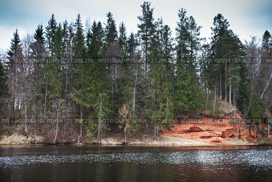 Red sandy coast of Oredezh River (2016 год). Стоковое фото, фотограф EugeneSergeev / Фотобанк Лори