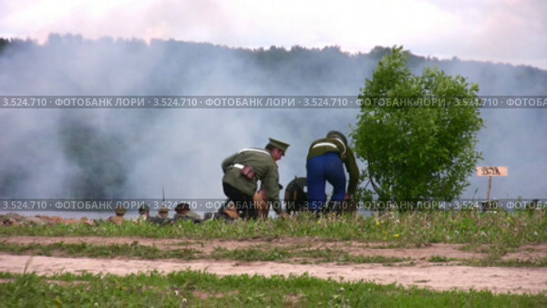Реконструкция военных действий (2008 год). Редакционное видео, видеограф Losevsky Pavel / Фотобанк Лори