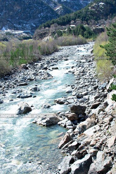 River rapids flowing near the mountain. North Ossetia. Стоковое фото, фотограф Жанна Гапанович / Фотобанк Лори